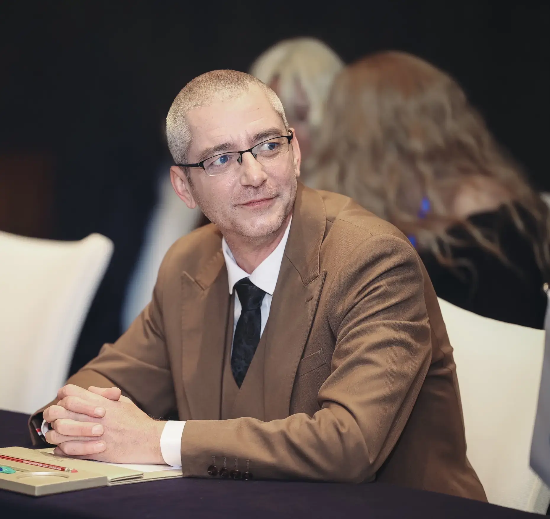 About Us Crg trading